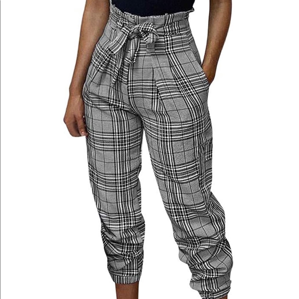 Fashion-stylish pant..never worn